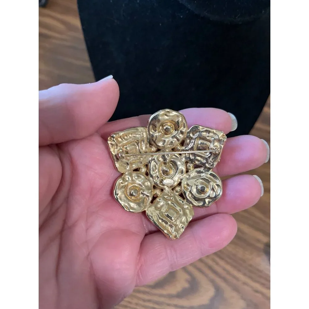 Vogue Jlry gold tone multi-colored cabochon and rhinestone brooch vintage